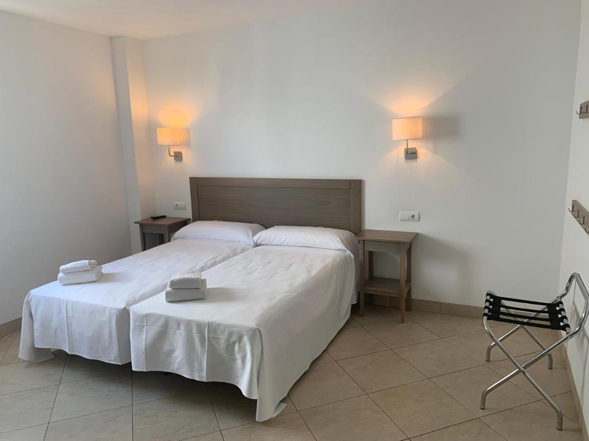 Hostal Tarifa -Recepcion Abierta Las 24H- Buitenkant foto
