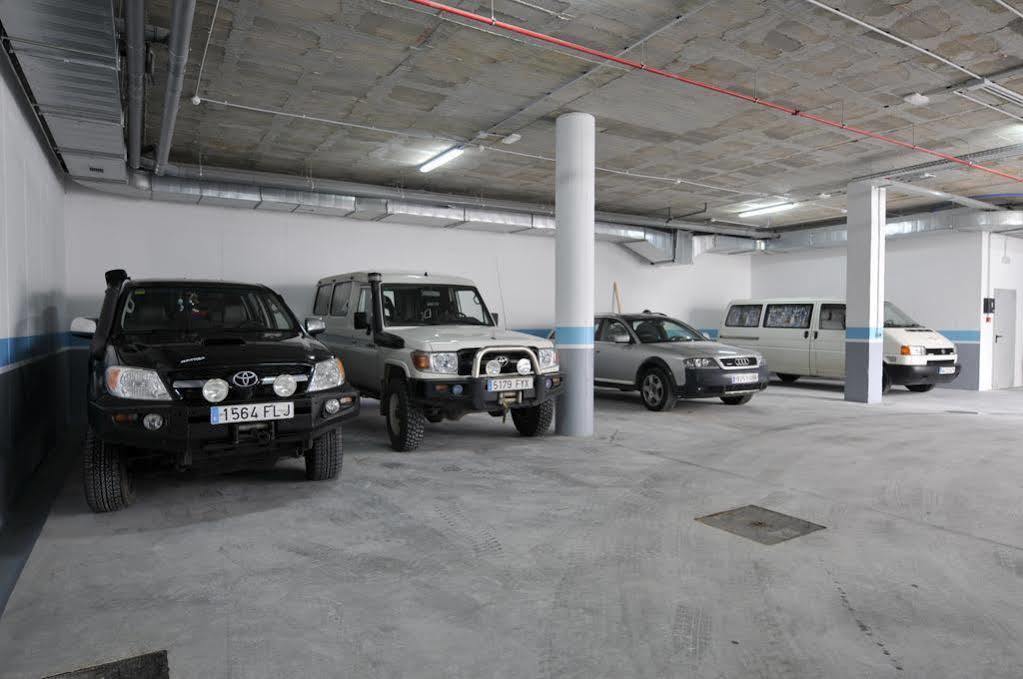 Hostal Tarifa -Recepcion Abierta Las 24H- Buitenkant foto